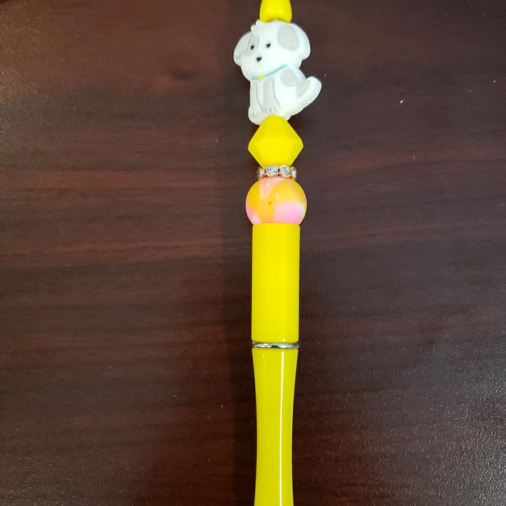 New Handmade White Puppy Yellow Beaded Pen